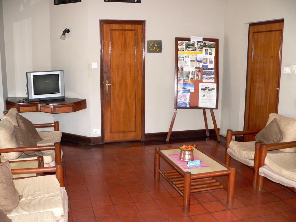 Trek-O-Tel Hotel Pokhara Exterior foto