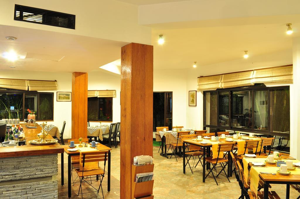 Trek-O-Tel Hotel Pokhara Exterior foto