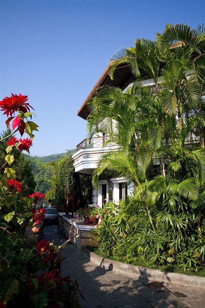 Trek-O-Tel Hotel Pokhara Exterior foto